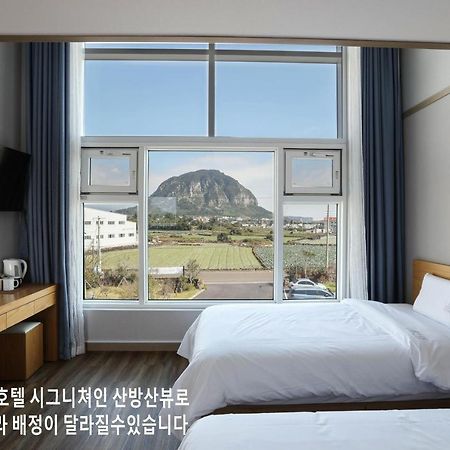 Casa De Vivaldi Hotel Seogwipo Dış mekan fotoğraf